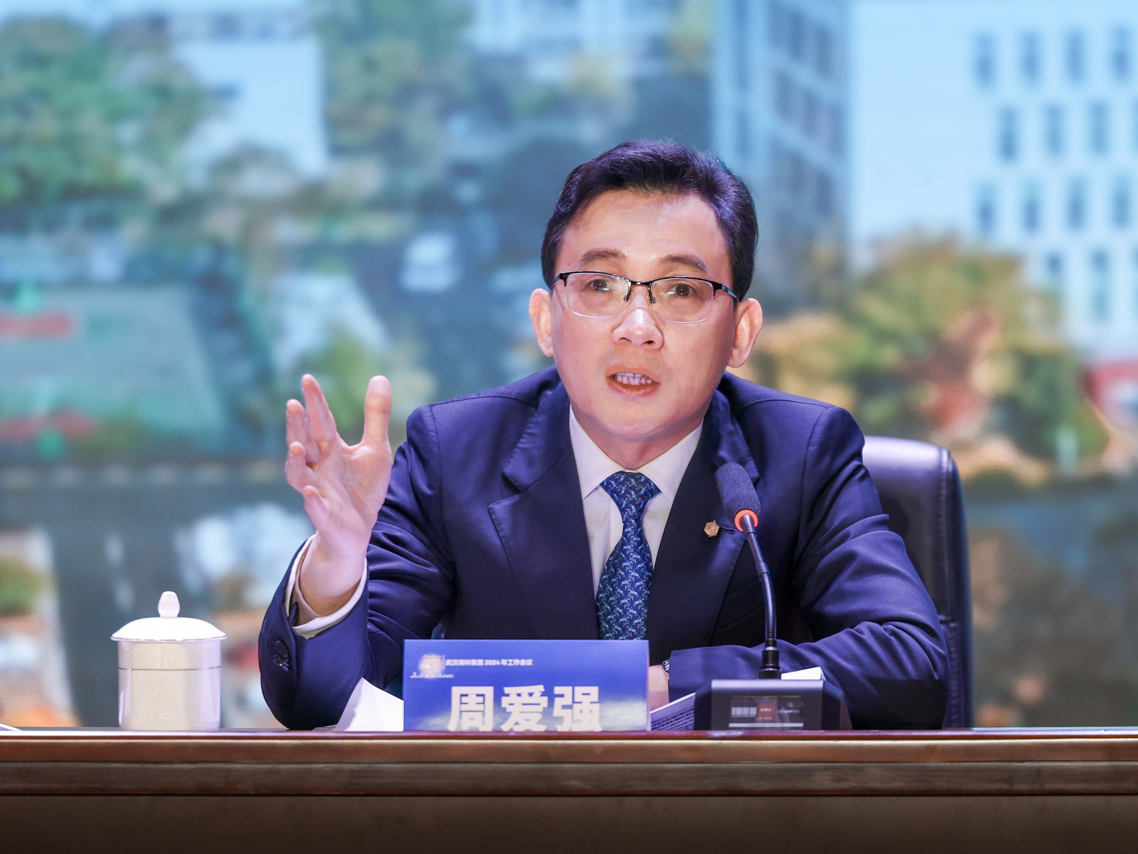 周總2 - 副本.jpg 周總2 - 副本.jpg