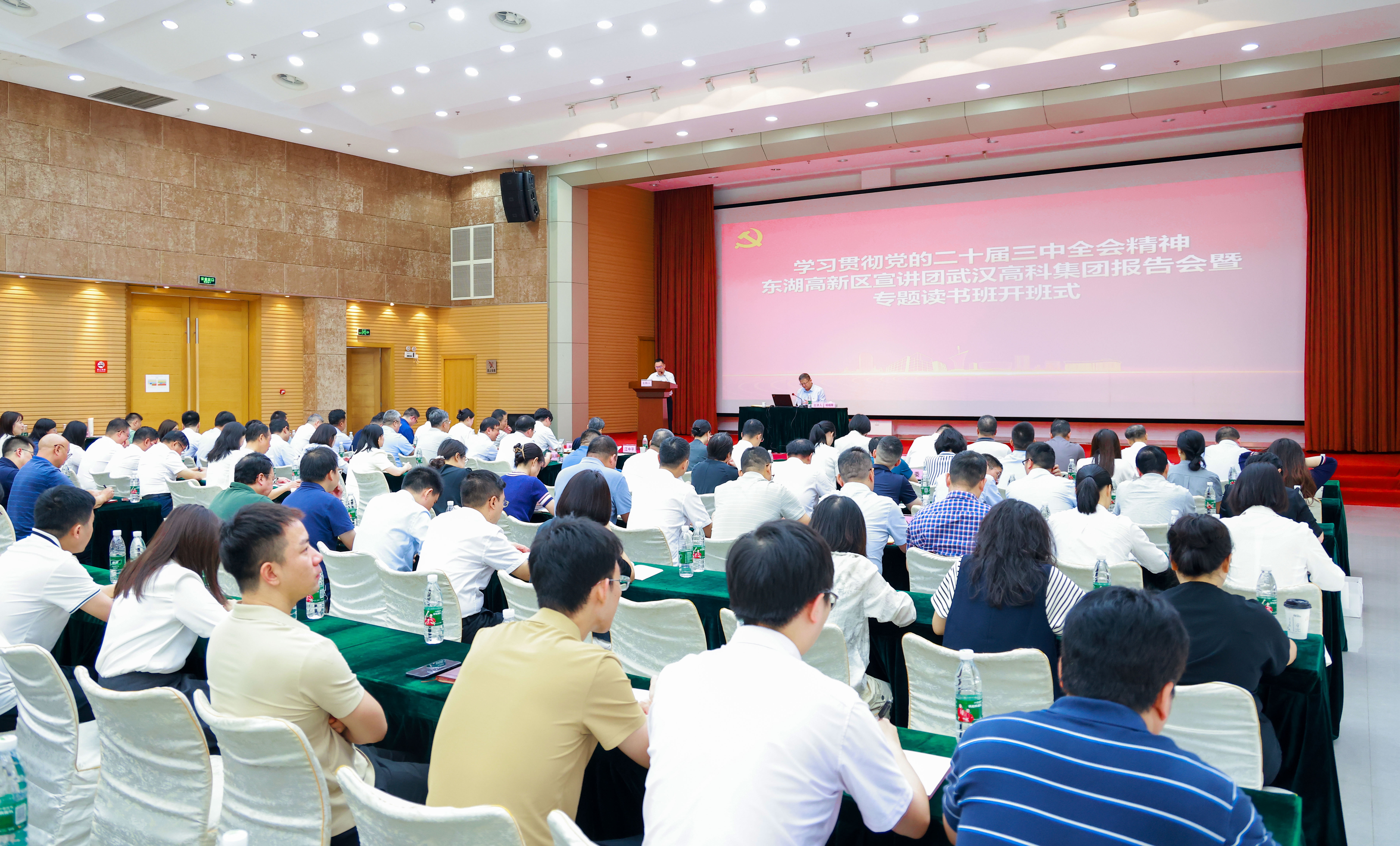 ZACK0910 拷貝.jpg ZACK0910 拷貝.jpg